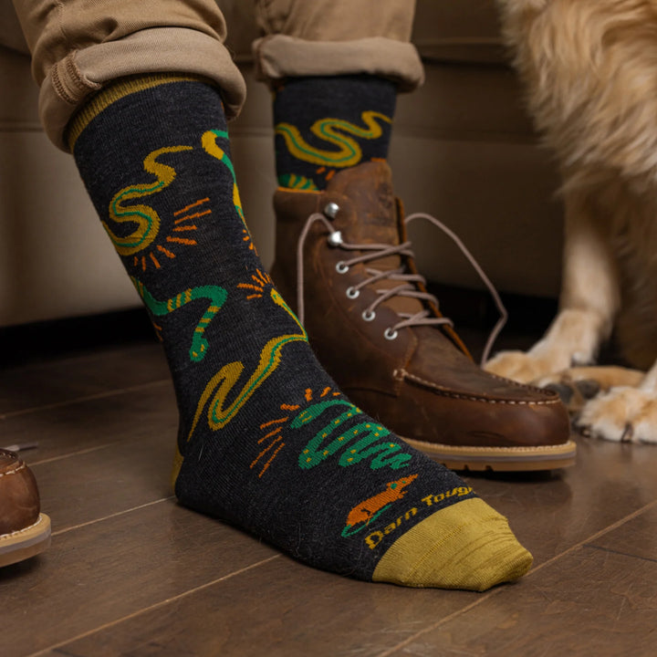 Darn Tough - 6119 Men's Field Guide Crew Lightweight Lifestyle Sock - Charcoal