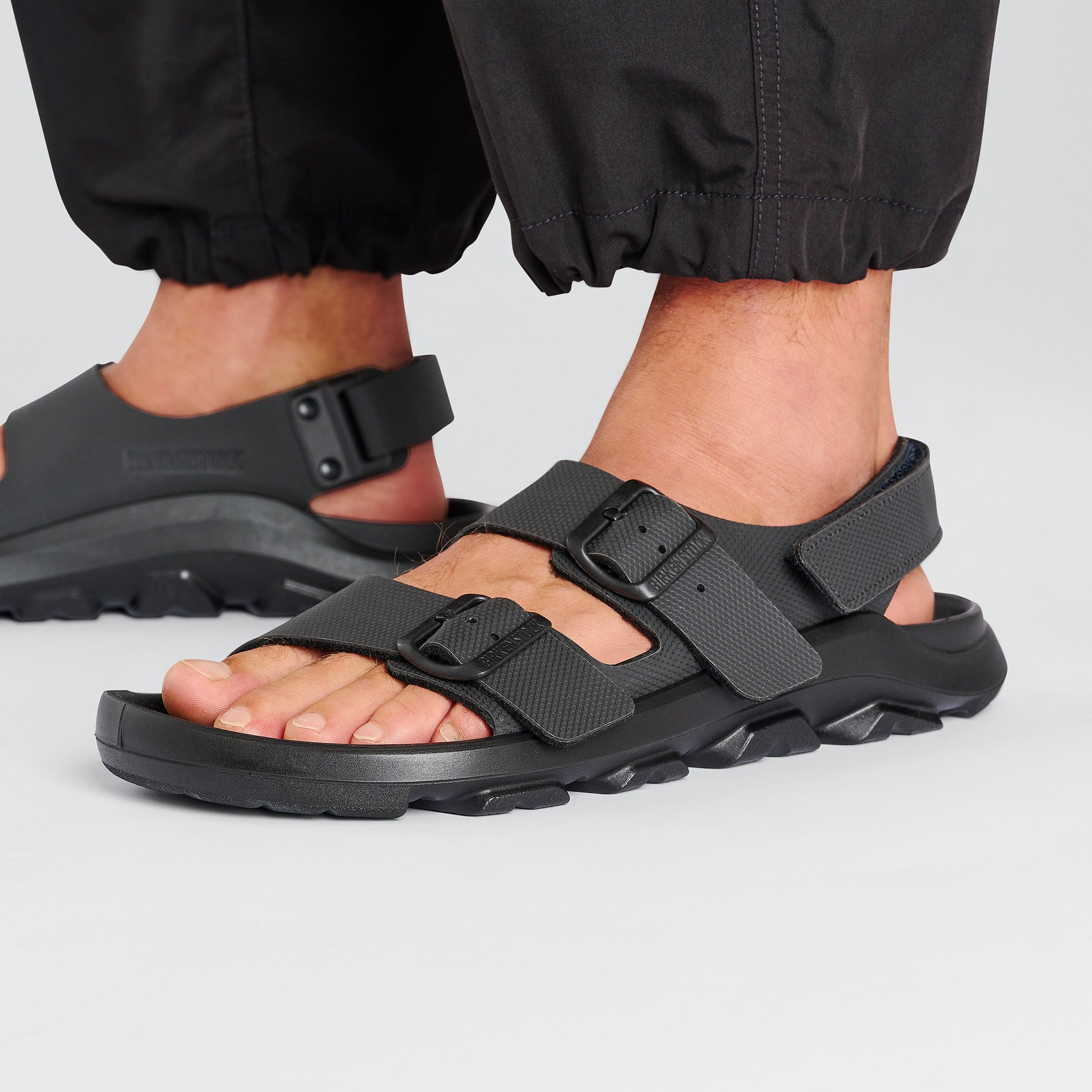 Birkenstock - Mogami Terra Rugged - Apex Black Birko Flor – Fourth