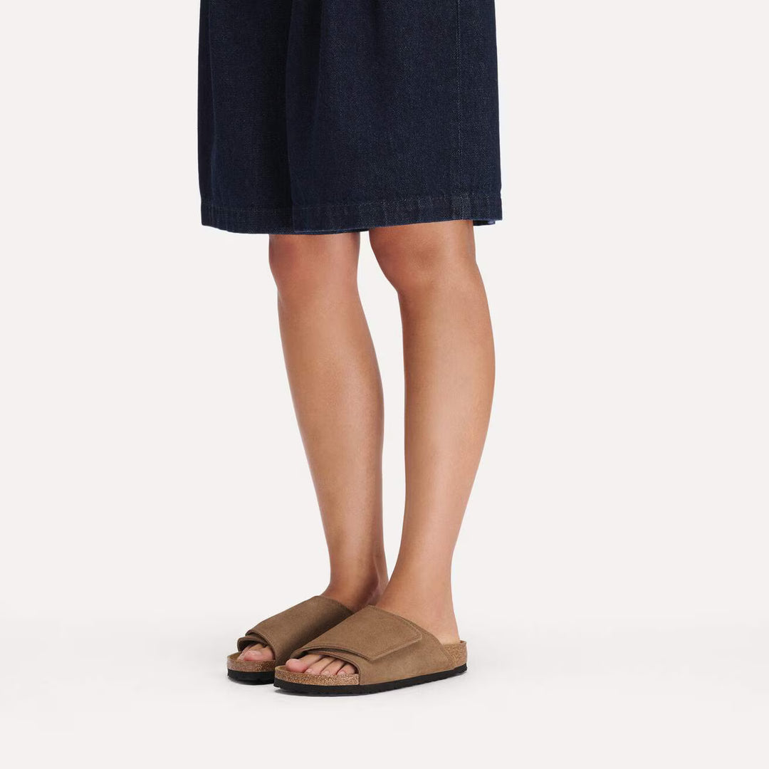 Birkenstock - Solano - Dark Tea Suede