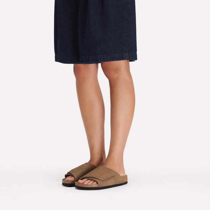 Birkenstock - Solano - Dark Tea Suede