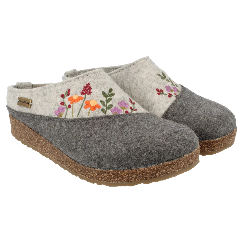 Haflinger - Grizzly - Flower Garden Grey Wool