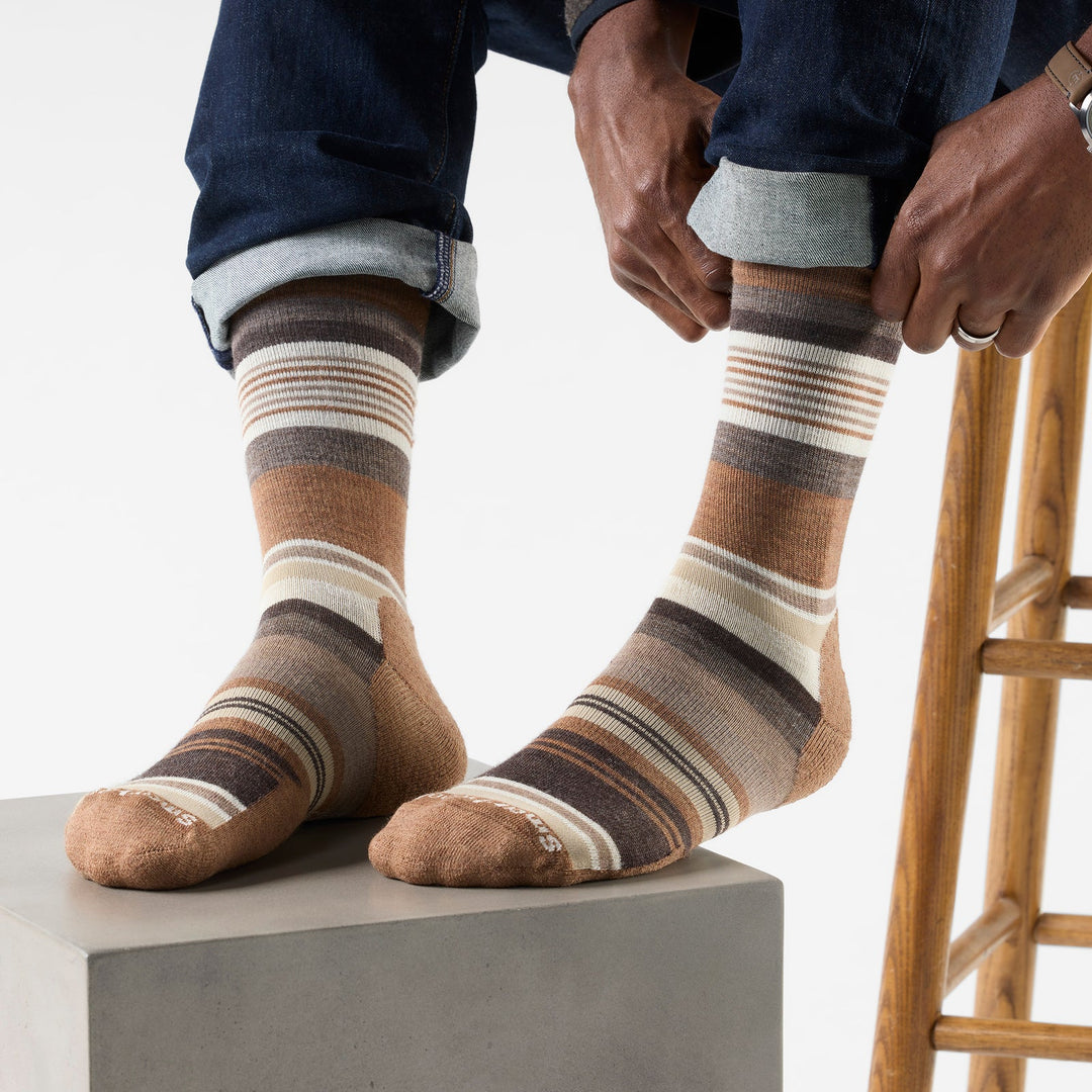 Smartwool - Unisex Everyday Joviansphere Targetd Cushion Crew Socks  - Mocha