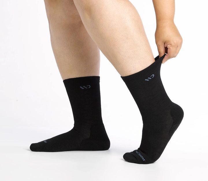 Wide Open - 9504 Women's Solid Cushioned Crew Socks- Black